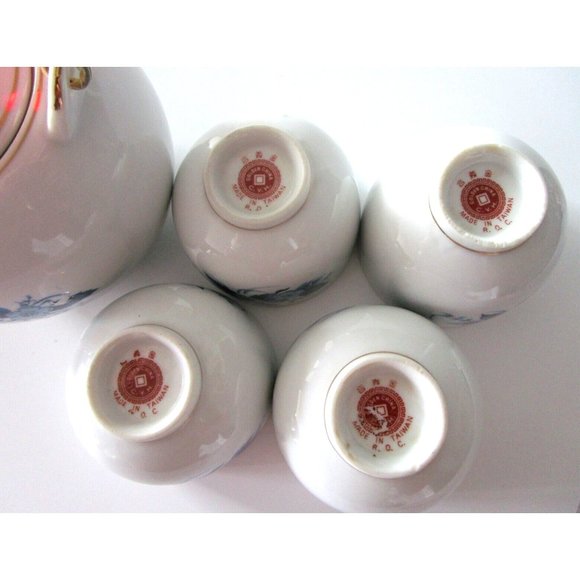 Vintage Golden China Asian Tea Set - 4 Cups & Pot Blue Floral - Ceramic Taiwan - Picture 9 of 16